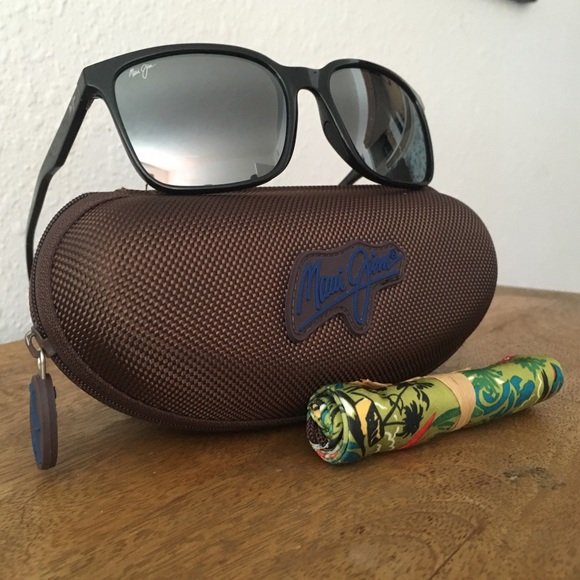 New Maui Jim sunglasses - Wild Coast - Polarized - Picture 4 of 7